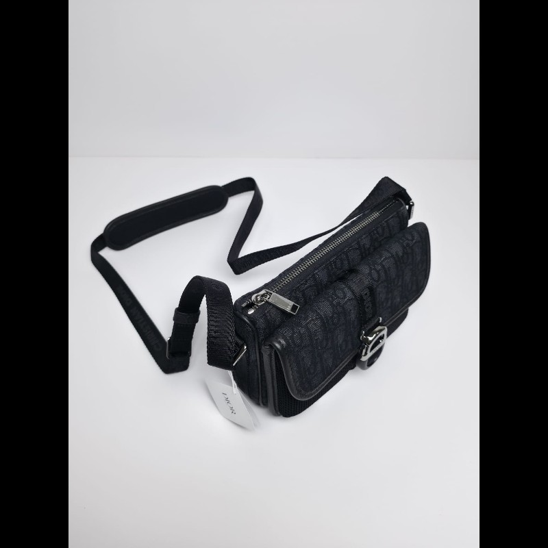 Dior 黑色Mini Dior 8 Messenger Bag
(未使用品)-5