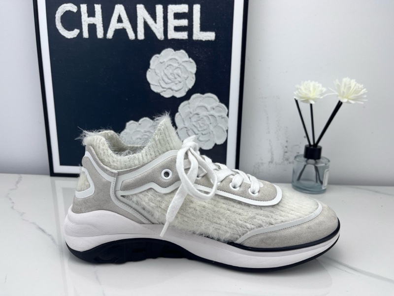 98新Chanel 香奈兒 毛絨雙C米白色運動鞋 37.5碼-4