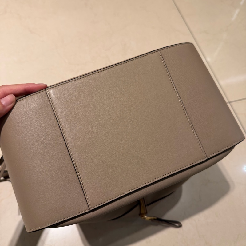 LOEWE Hammock 沙色小牛皮手提斜背吊床包(小)-9