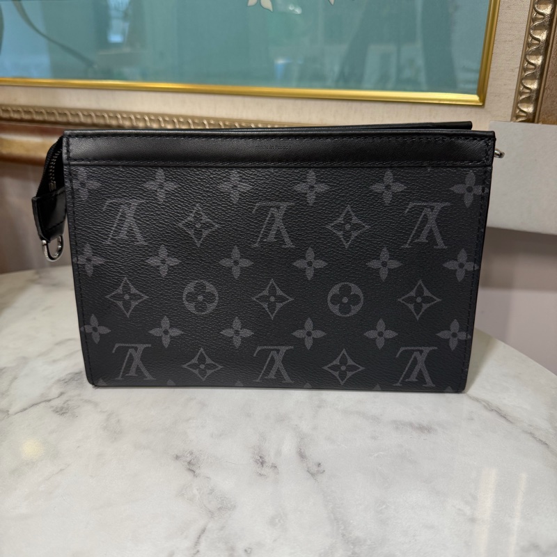 LV 黑灰原花Gaston銀釦一字拉附扁形零錢包二合一間斜背包M81124-1