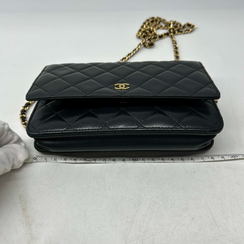 Chanel 香奈兒 WOC wallet on chain 黑色羊皮 金扣側背包 保證正品 24開-1