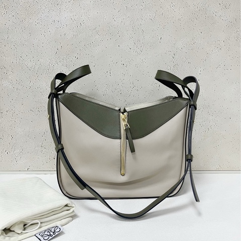 Loewe small hammock 小號吊床包
