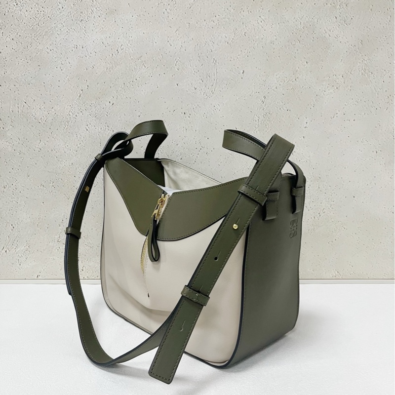 Loewe small hammock 小號吊床包-3