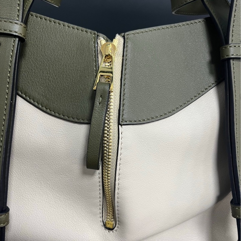 Loewe small hammock 小號吊床包-16