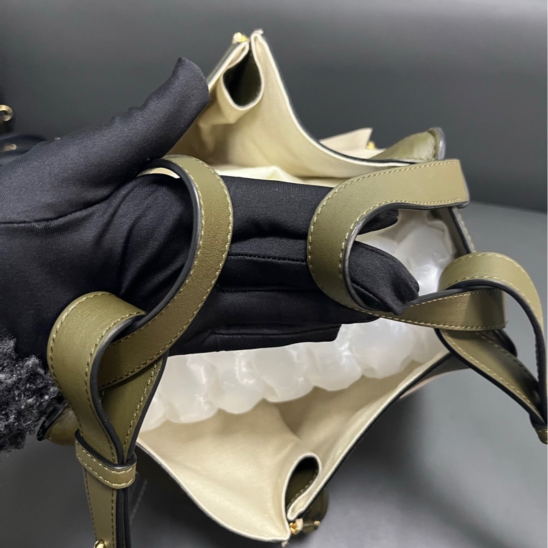 Loewe small hammock 小號吊床包-19