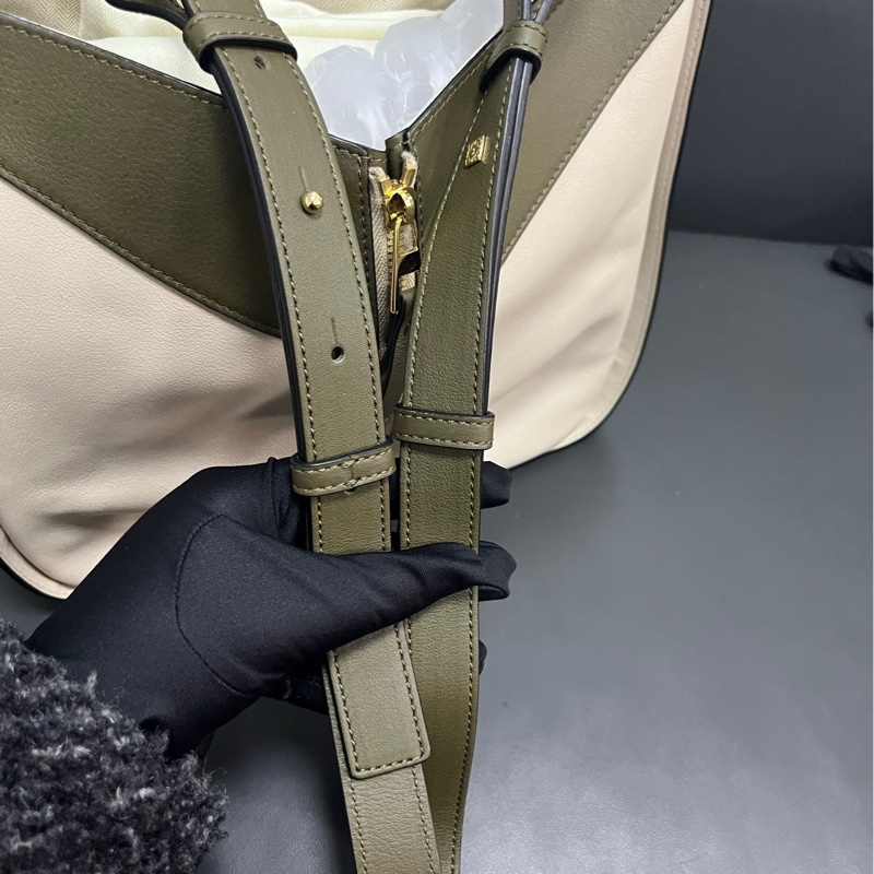 Loewe small hammock 小號吊床包-20