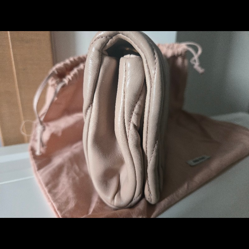 MIU MIU肩背包 裸粉色-3