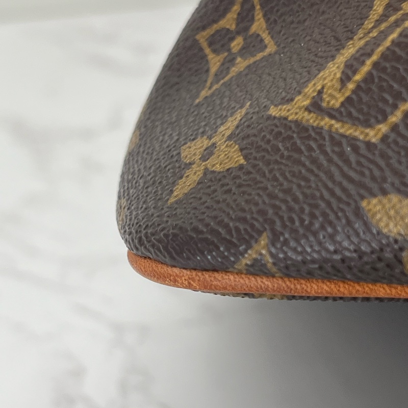 💗香緹國際精品💗 742 派拉蒙 PM-17