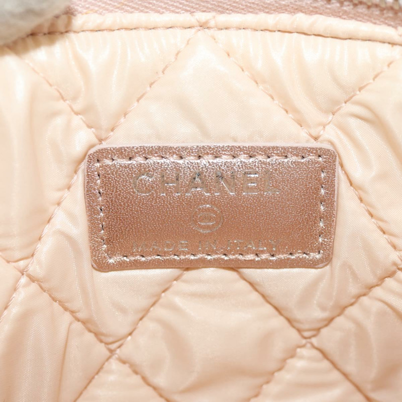 【日本直送】香奈兒 (CHANEL) 絎縫羊皮粉金雙C標誌手拿包 Auth 157936M-16