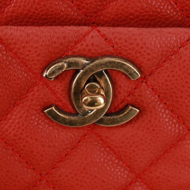 【日本直送】香奈兒鏈絎縫肩背包，魚子醬紋皮革，紅色，金色雙C標誌，正品編號159008V-19