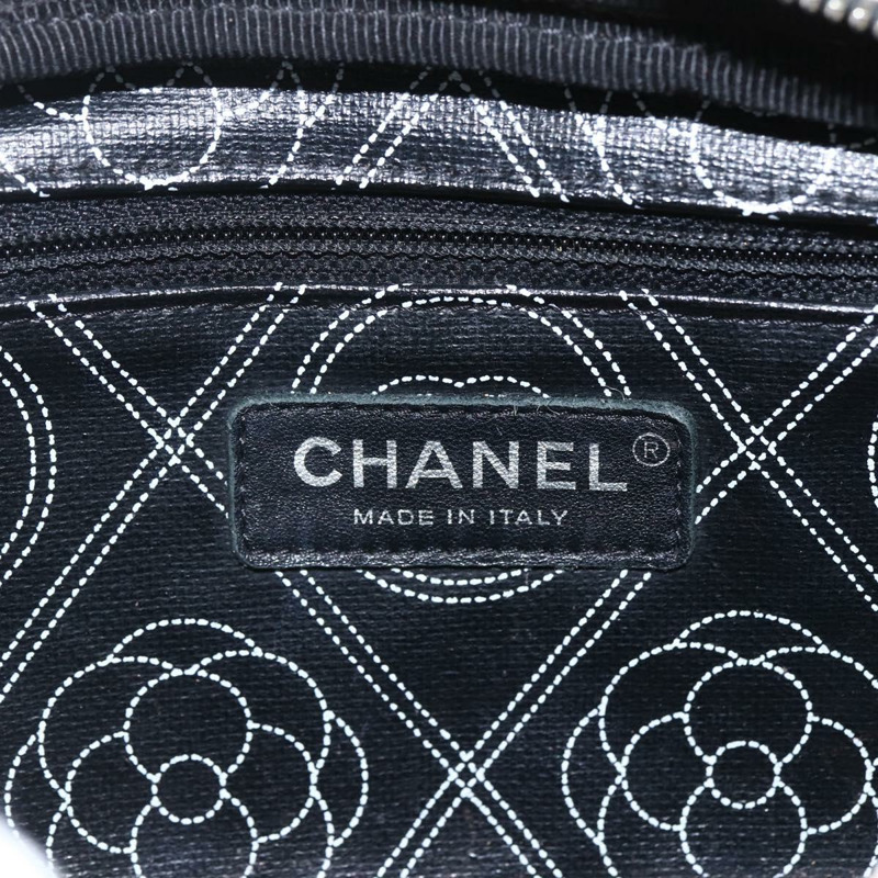 【日本直送】香奈兒山茶花手拿包 PVC 黑色 銀色 CC 認證 159324V-16