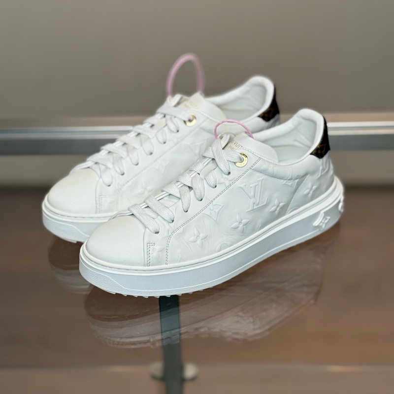 LOUIS VUITTON/路易威登 LV Time Out 白色浮雕老花滿印 36.5碼 98 新-0