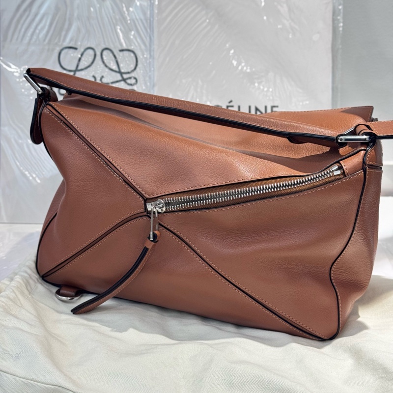 98新 羅意威/Loewe 中號手袋牛皮革 290mm*190mm*1-4