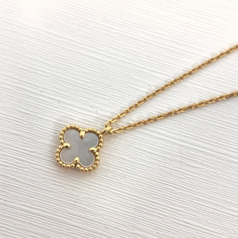 🈶盒子❤️ vca #梵克雅寶 Alhambra #白貝母 #小白花 #項鍊-11