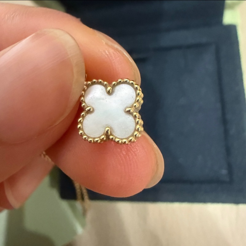 🈶盒子❤️ vca #梵克雅寶 Alhambra #白貝母 #小白花 #項鍊-18