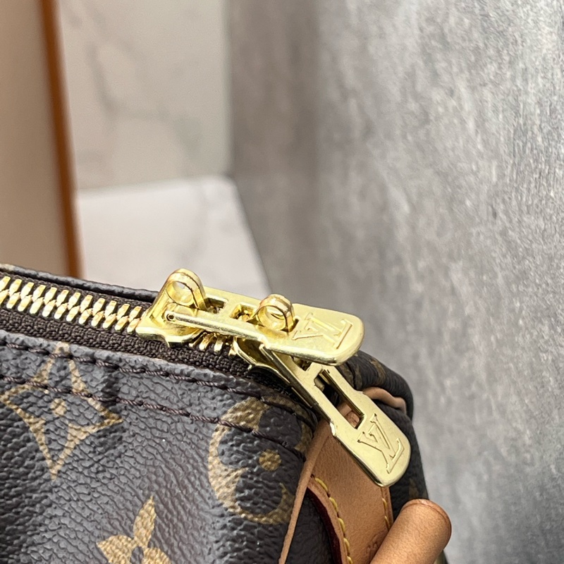 💗香緹國際精品💗 747 LV Speedy25 肩帶款 全配-1
