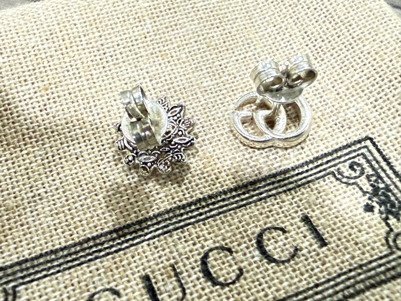 Gucci 純銀不對稱 花朵耳環  銀飾 古馳 銀耳環-7