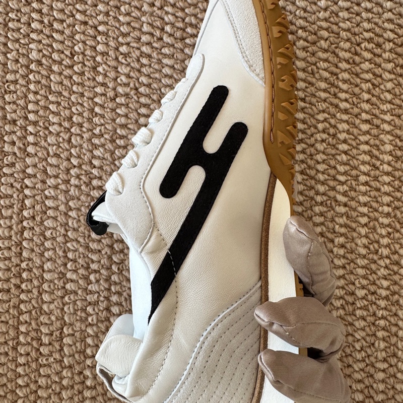 閒置新未使用sp650Hermes 愛馬仕jet系列 白色 38碼-3