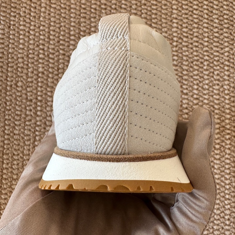 閒置新未使用sp650Hermes 愛馬仕jet系列 白色 38碼-4