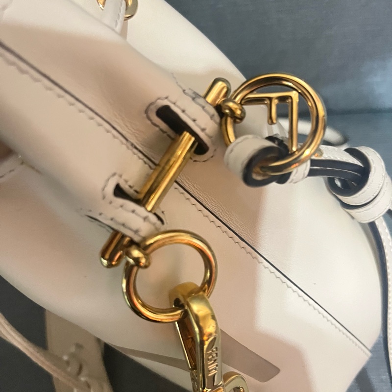 FENDI 芬迪 MON TRESOR 烙字小牛皮兩用迷你水桶包(奶油白）-13