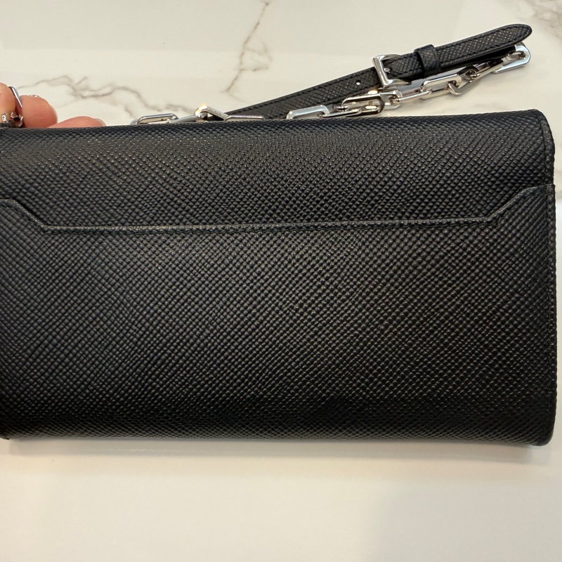 Prada WOC 黑色 鏈子皮夾-13