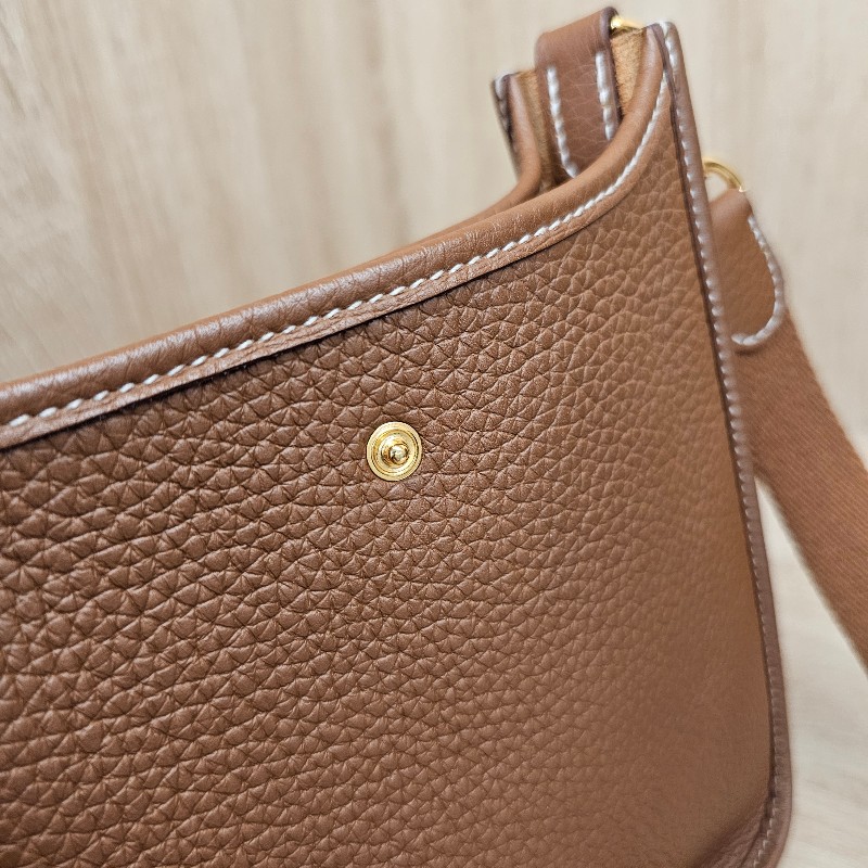 [好物夯色免配貨🧧] Hermes 金棕金 MiniEvelyne肩斜背包-15