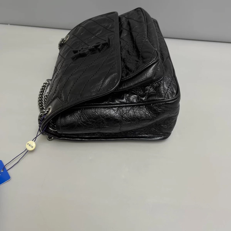 YSL聖羅蘭Niki中號黑色銀鏈全皮郵差包-4