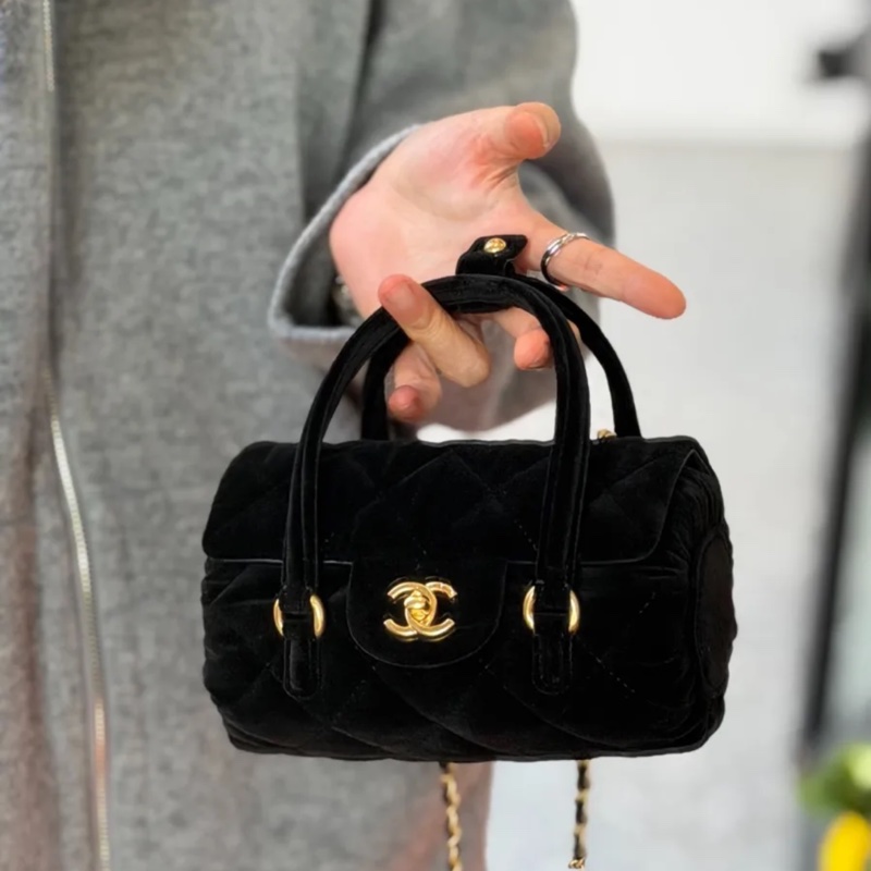 Chanel 25C的vic黑金手柄圓筒-4