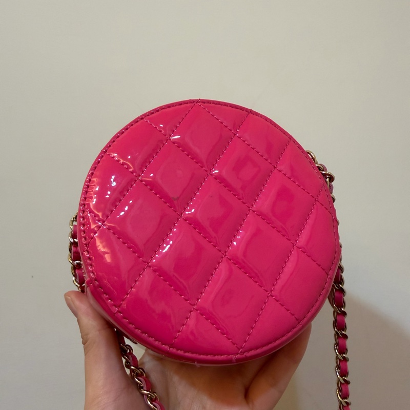 請看好包況再下單🔥Chanel粉色菱格紋漆皮MINI圓餅包-2