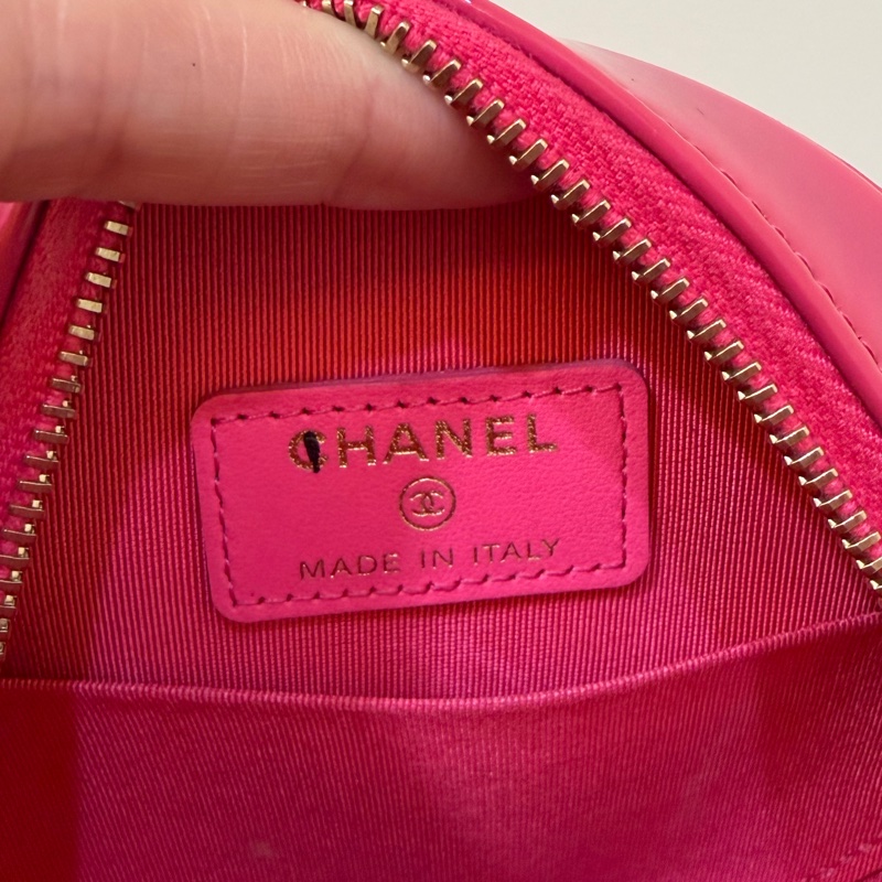 請看好包況再下單🔥Chanel粉色菱格紋漆皮MINI圓餅包-14