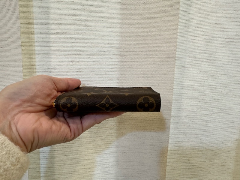 LV 原花金釦ㄇ拉4卡零錢卡包M60067-4