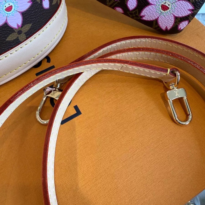 Lv村上隆櫻花限定子母水桶包-4