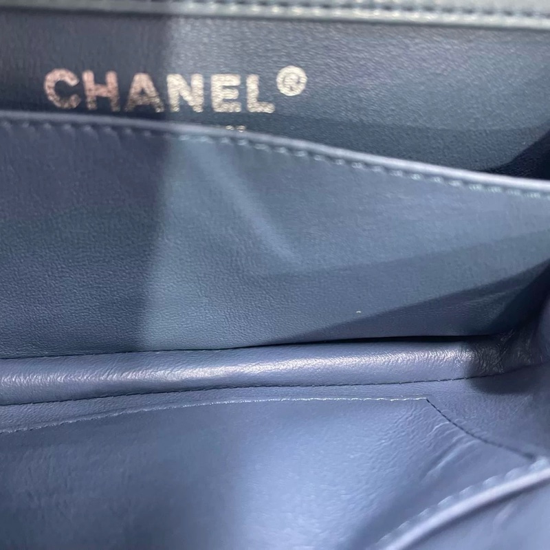 CHANEL CLASSIC FLAG MINI-9