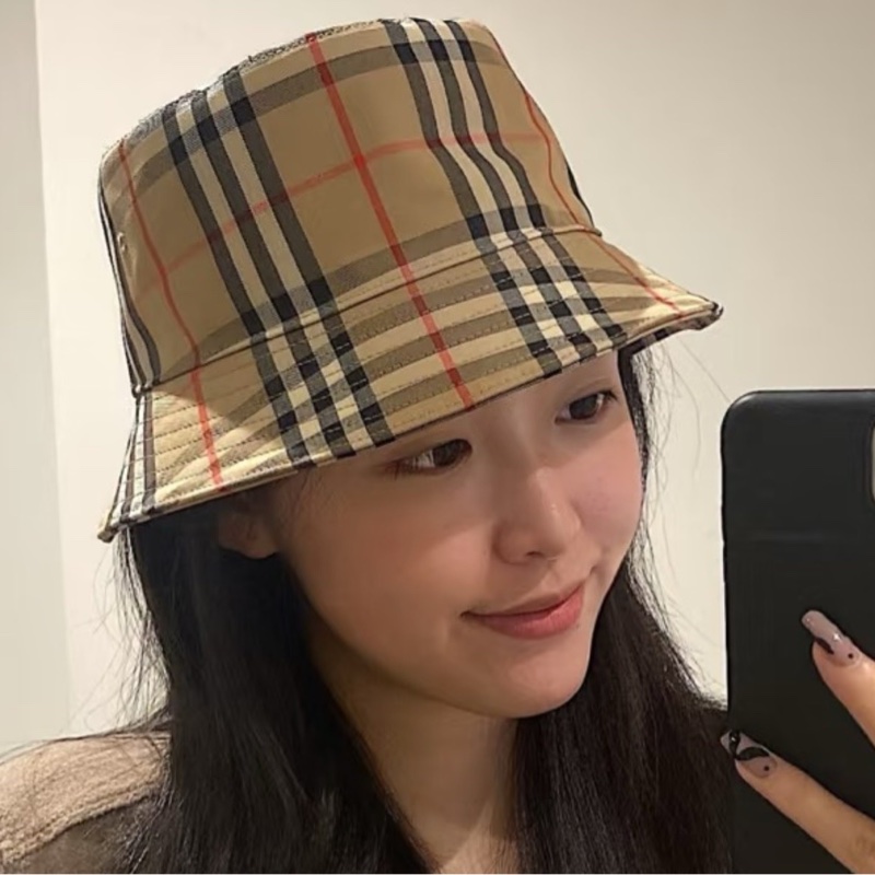 莉亞精品♡Burberry格紋漁夫帽 M #57 二手-1