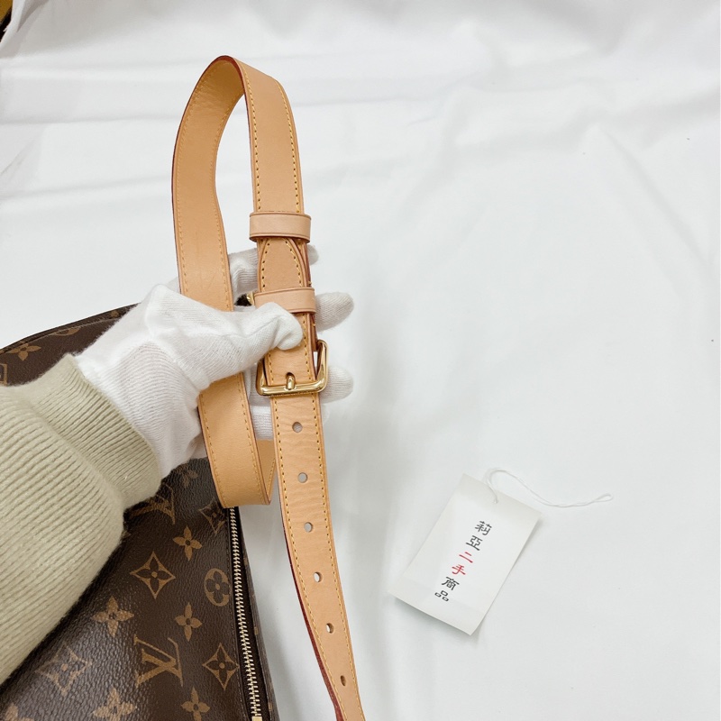 莉亞精品♡Lv M43644 老花胸包 二手-10