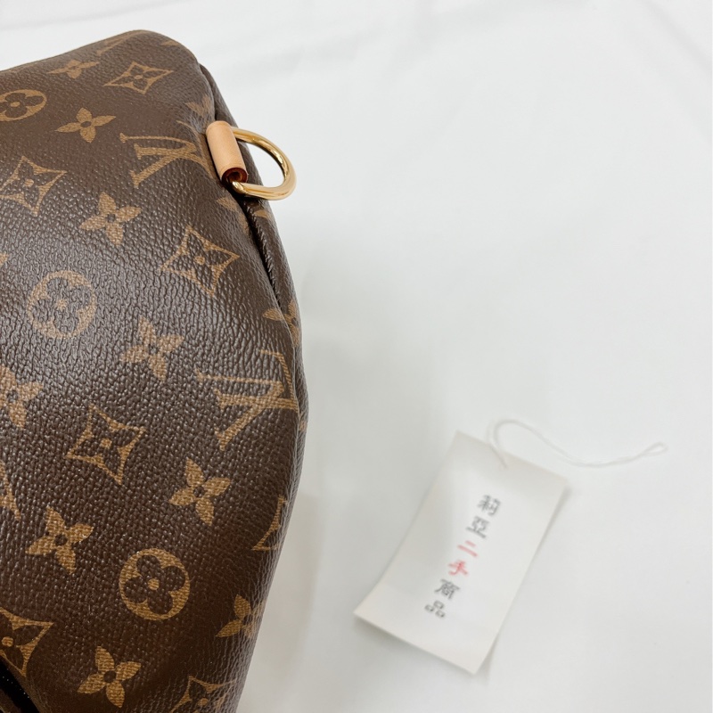 莉亞精品♡Lv M43644 老花胸包 二手-11