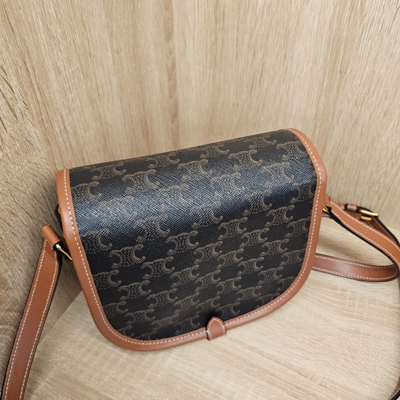 [熱門好物甜價出🎁平台最甜新年回饋❣️] Celine老花金釦斜背馬鞍包-3