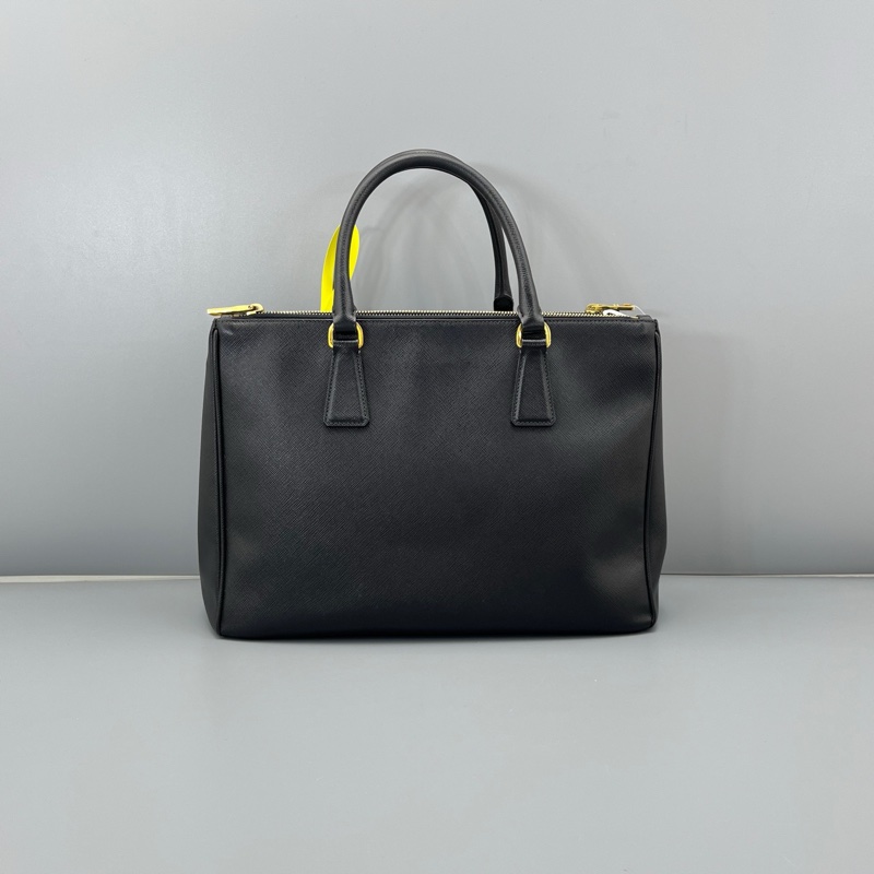 95新 二手Prada普拉達殺手包大號黑色，無附件-1