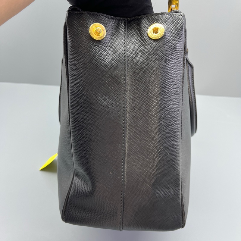 95新 二手Prada普拉達殺手包大號黑色，無附件-7