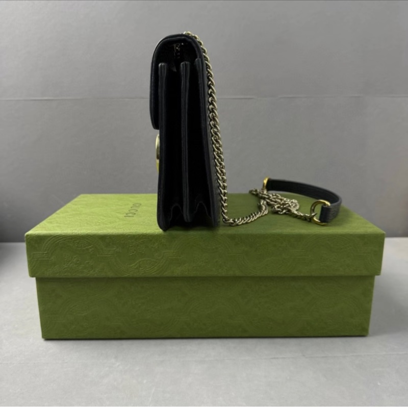 Gucci Interlocking 雙G金扣全皮風琴包-2