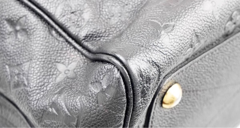 LV Speedy25黑色波士頓枕頭包-4