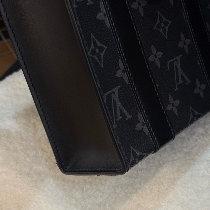 Lv Sac Plat 黑花男士公事包斜背包-10