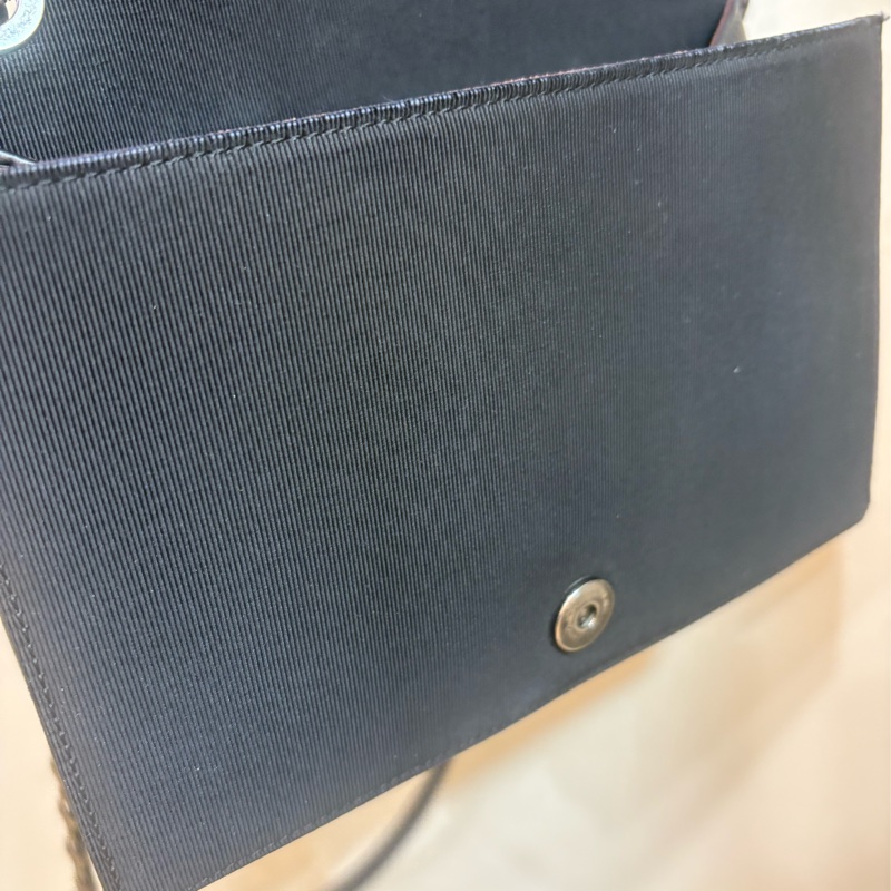 香奈兒 chanel 黑色復古銀浮雕雙c logo-6