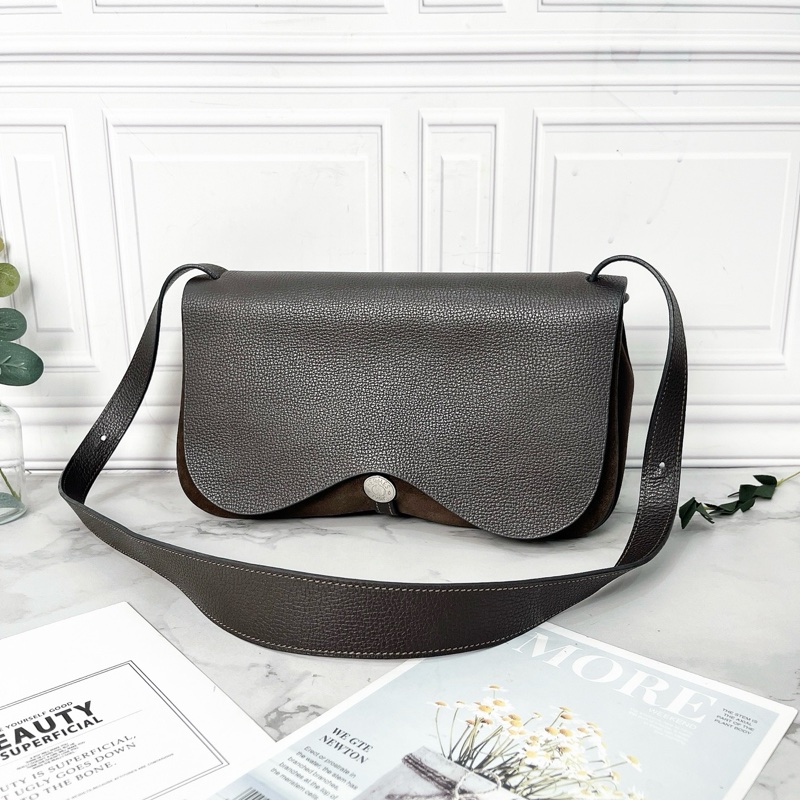 Hermes 巧克力色 colorado中古馬鞍包28×17×8 98新配件塵袋-3