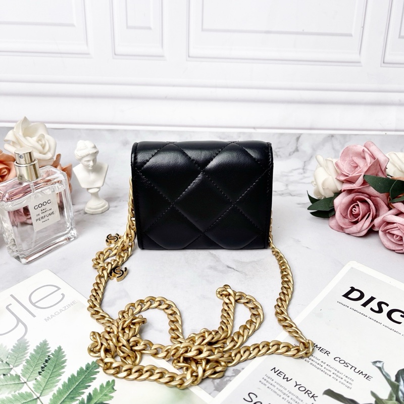 CHANEL 22SS迷你黑色琺琅金扣羊皮鍊條包 全新閒置配件盒子塵袋保卡-6