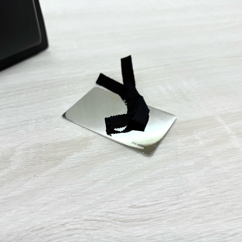 PRADA黑色牛皮銀釦信封下蓋斜背包1BP020-9