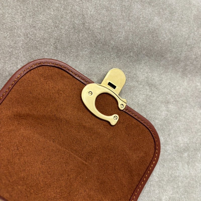 *SHIHNA名牌精品* Coach 手機小斜背包-7