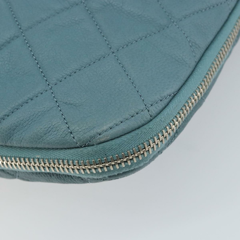 【日本直送】香奈兒魚子醬皮鏈肩背包 藍色 銀色 CC 標誌 Auth 158890V-14