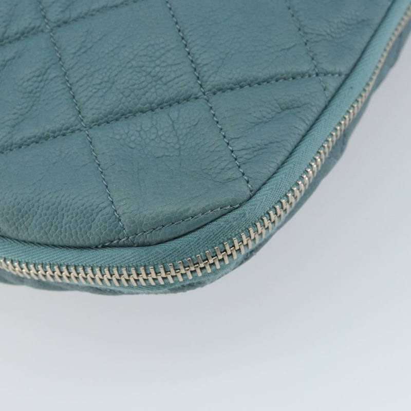 【日本直送】香奈兒魚子醬皮鏈肩背包 藍色 銀色 CC 標誌 Auth 158890V-15