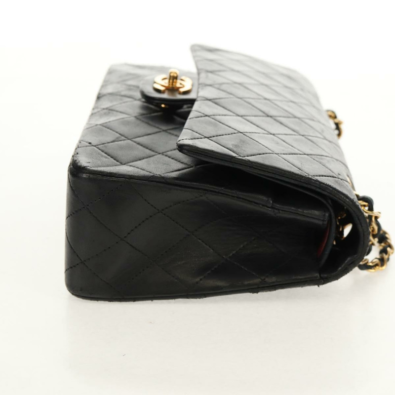 【日本直送】香奈兒 Matelasse 25 雙蓋鏈條包，羊皮材質，黑色，金色雙C標誌，正品編號 158003SAV-3